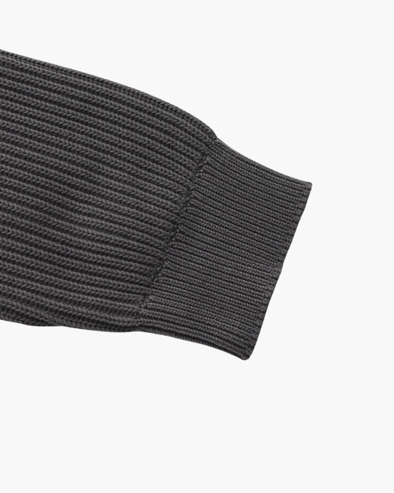 Col rond en maille côtelée